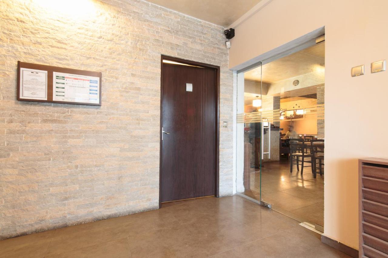 Отель Casa De Piatra Bistro Клуж-Напока Экстерьер фото